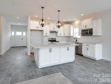 Discover the peaceful charm of Edgewater on Lake Tillery, a - photo 4