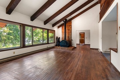 Rare opportunity to own an exceptional waterfront property - photo 14