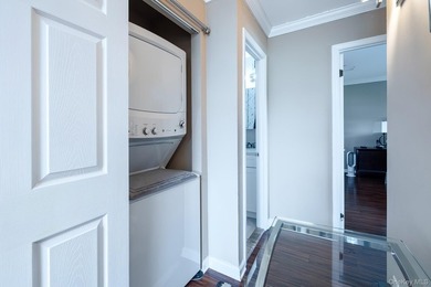 3220 Fairfield is a boutique condo built in 1989, located in - photo 16