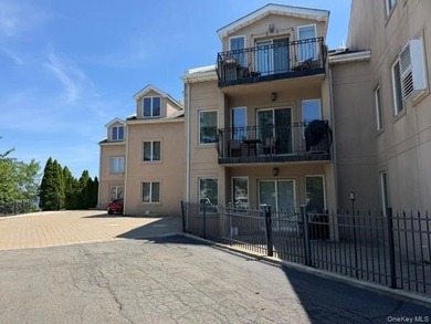 Welcome to Outlook Point Estates, where waterfront living meets - photo 22