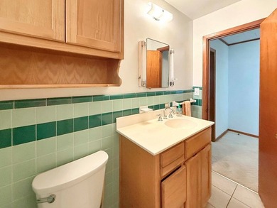 Charming and full of potential, this 1,400+ square foot block - photo 22