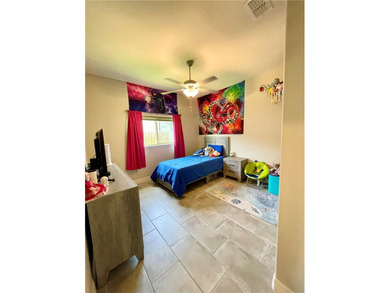 This Exquisite 4 Bed 3 full bath OPEN FLOOR PLAN is perfect to - photo 23