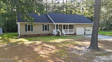 This is the deal of the Summer! 3 bedroom, 2.5 baths with a 2 - photo 32