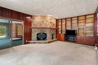 Rare opportunity to own an exceptional waterfront property - photo 44