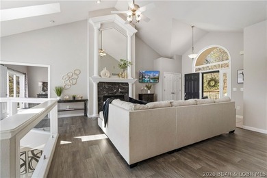 Exceptional lakefront living in the heart of Osage Beach - photo 4