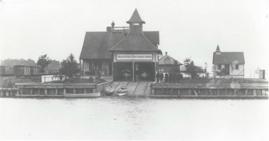 Lake Michigan - Kewaunee County Home For Sale in Kewaunee Wisconsin