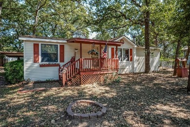 Lake Granbury Home Active Under Contract in Granbury Texas