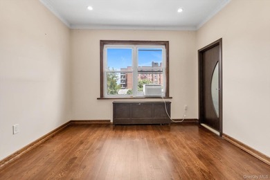 Step into this stunning fully renovated attached brick one - photo 13