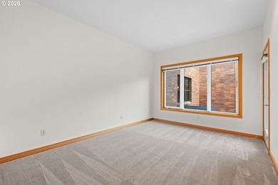 For easy and convenient living in downtown Vancouver, Washington - photo 18