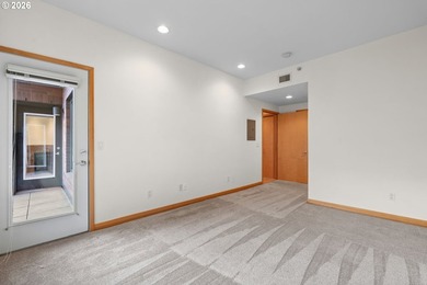 For easy and convenient living in downtown Vancouver, Washington - photo 19