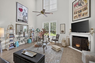 VALUE! This pristine 3-bedroom, 2.5-bath townhome offers over - photo 20