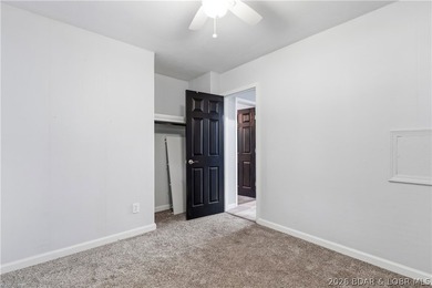 Perfectly located in the heart of Osage Beach, this beautifully - photo 25