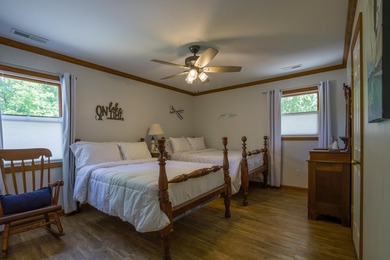 Live the lake lifestyle you've been dreaming of- water views and - photo 35