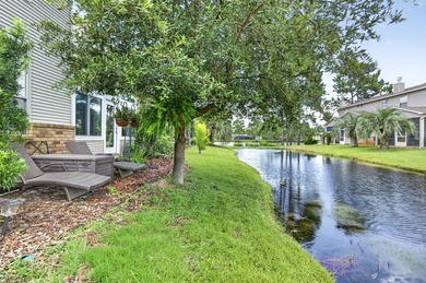 VALUE! This pristine 3-bedroom, 2.5-bath townhome offers over - photo 36