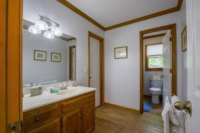Live the lake lifestyle you've been dreaming of- water views and - photo 36
