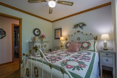 Live the lake lifestyle you've been dreaming of- water views and - photo 37