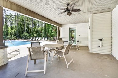 VALUE! This pristine 3-bedroom, 2.5-bath townhome offers over - photo 41