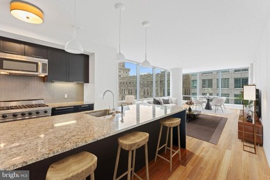 Luxury Living at The Ritz-Carlton Residences | Furnished | Prime - photo 2