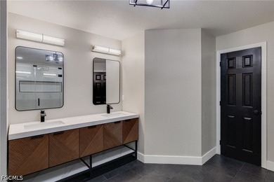 CENTRALLY LOCATED & TOTALLY REMODELED! Discover the perfect - photo 21