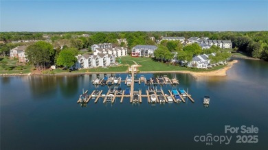 Lake Condo For Sale in Cornelius, North Carolina