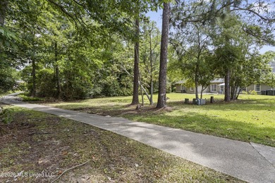 Wonderful Home on Prestigious Windance Golf Course! Enjoy golf - photo 41