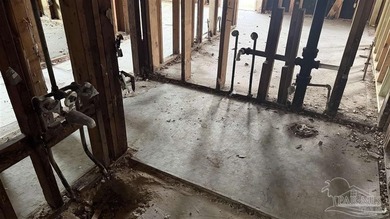 Value-add opportunity in a prime Pensacola location. This - photo 10