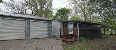 Lake Home For Sale in Linn Valley, Kansas