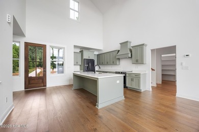 Welcome to an extraordinary new construction waterfront home - photo 4