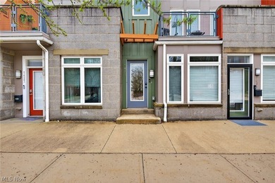 Experience elevated urban living in this light-filled - photo 5
