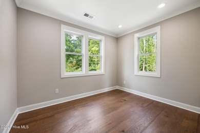 Welcome to an extraordinary new construction waterfront home - photo 6