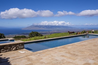 A truly rare offering in coveted Keokea. This exceptional - photo 12
