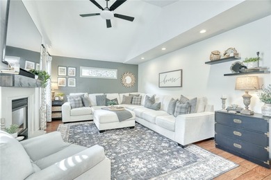 STYLE. SPACE. SERIOUS ENTERTAINING... inside & out! This isn't a - photo 14