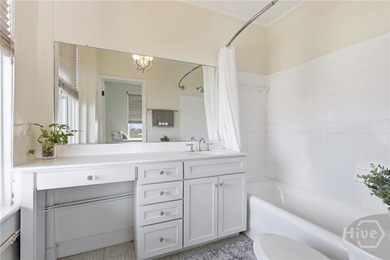 Tucked just steps from Forsyth Park, this 2 bed/2 bath condo