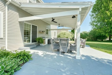 STYLE. SPACE. SERIOUS ENTERTAINING... inside & out! This isn't a - photo 37