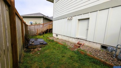Accepted Offer with Contingencies. Beautifully appointed - photo 41