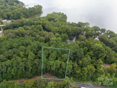 High Rock Lake Lot Sale Pending in Lexington North Carolina