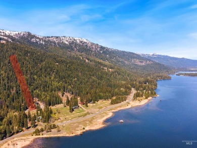 Welcome to your own slice of Idaho paradise! This nearly 3-acre - photo 2