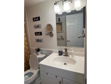 Beautiful corner unit condo in first floor 2-bed / 2-bath unit - photo 15