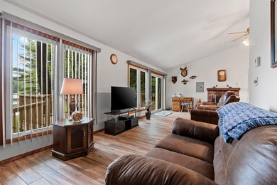 Welcome to your waterfront escape on scenic Lee Lake! Enjoy 238 - photo 16