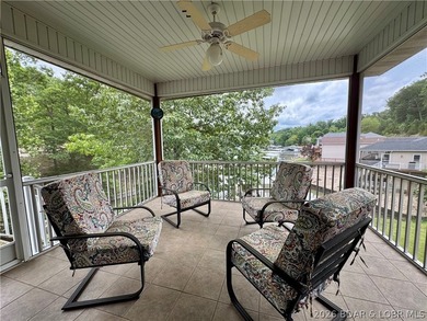 Lakefront living in a peaceful cove at the 26mm! Breathtaking - photo 5