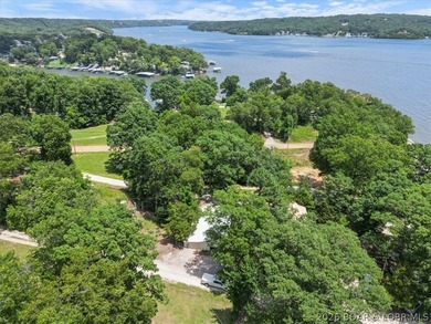 Welcome to your lake retreat! This darling cabin is in a quiet - photo 25