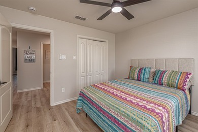 Lake Tawakoni Waterfront Living at Its Finest! Enjoy - photo 27