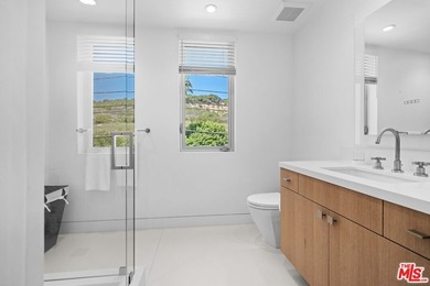 The Glass HouseMalibu. Set against the stunning backdrop of - photo 31
