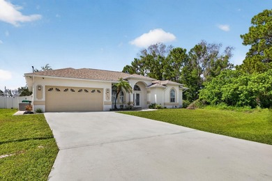 Welcome to your private Florida retreat in the highly desirable - photo 39