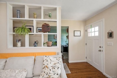 Just right on every front: super tasteful, renovated 3 bedroom 1 - photo 5