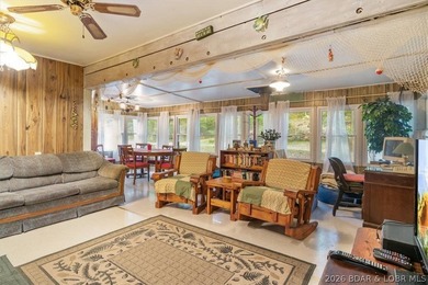 Lake of the Ozarks Home For Sale in Edwards Missouri