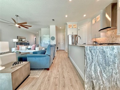 Built in 2020 and ideally located just two blocks from the ocean - photo 17