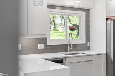 Enjoy the best of country-style living with the convenience of - photo 21