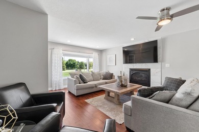 Enjoy the best of country-style living with the convenience of - photo 28