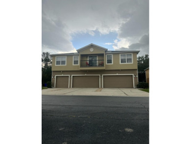 Lake Townhome/Townhouse Off Market in Saint Cloud, Florida